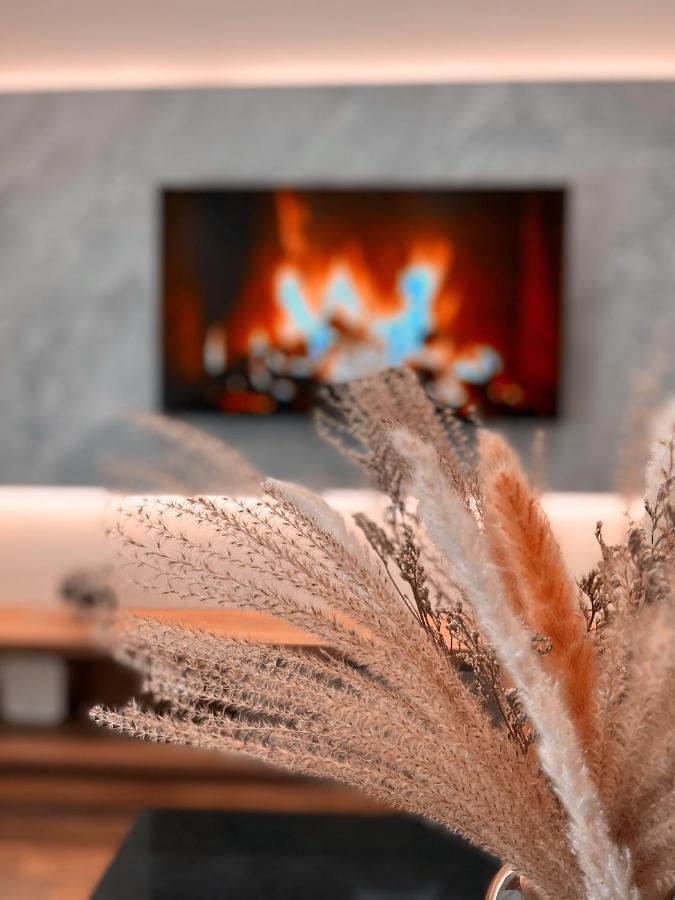Erg Apartments ティラナ エクステリア 写真